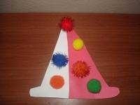 COLORED COTTON BALL CLOWN HAT